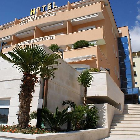 Hotel Rosina Makarska Exterior foto