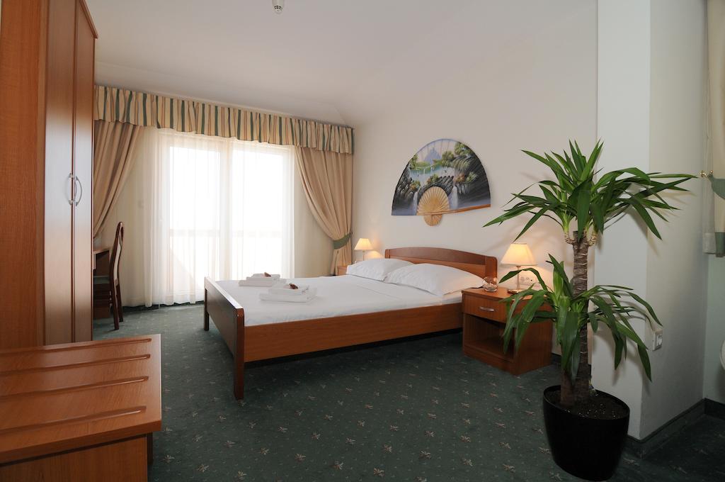 Hotel Rosina Makarska Zimmer foto